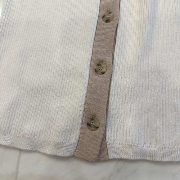 NWT White Mikki Cardigan in XS - Picture 7 of 7